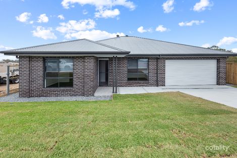 154 Settlers Bvd, Chisholm, NSW 2322