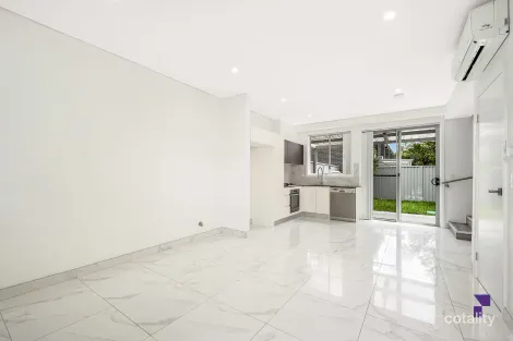 Property photo of 3/45 Kirkham Road Auburn NSW 2144