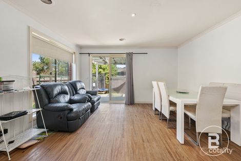 Property photo of 12 Eureka Gardens Eureka VIC 3350
