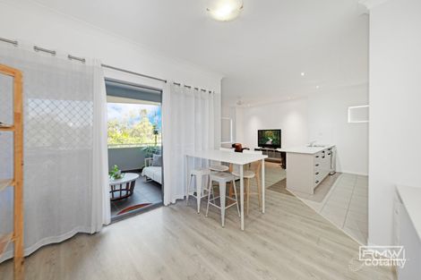 Property photo of 3/39 Scenic Highway Cooee Bay QLD 4703