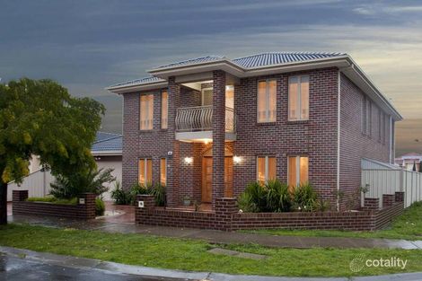 111 Hayfield Rd, Roxburgh Park, VIC 3064