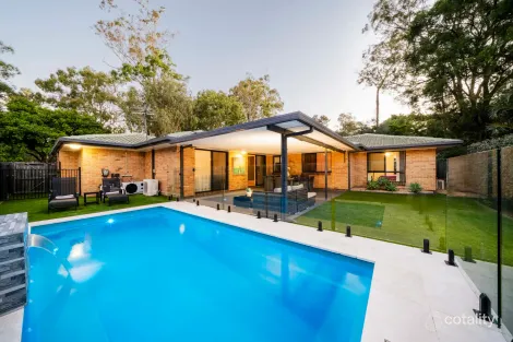Property photo of 127 Clarendon Circuit Forest Lake QLD 4078