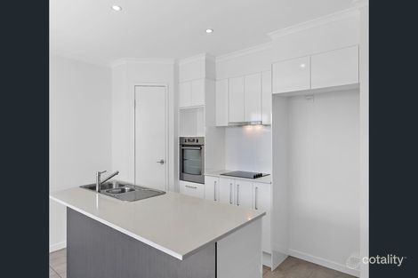 Property photo of 32 Amber Drive Caloundra West QLD 4551