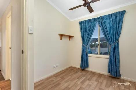 Property photo of 16 Petrel Crescent Thompson Beach SA 5501