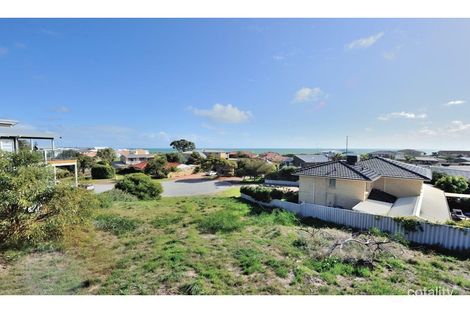 4 Haven Ct, Silver Sands, WA 6210