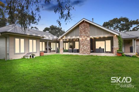 200 Summit Dr, Mickleham, VIC 3064