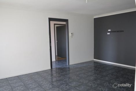 Property photo of 16 Hanna Avenue Lurnea NSW 2170