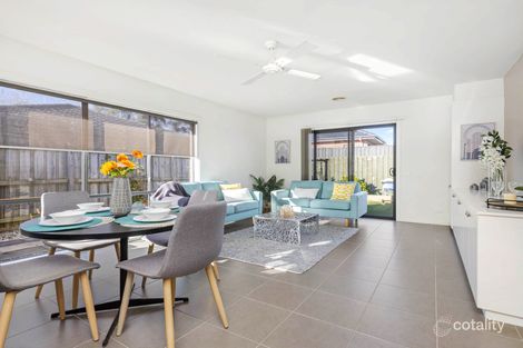 Property photo of 2/110 Bungower Road Mornington VIC 3931