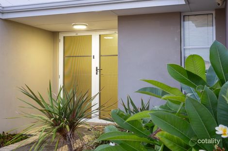 Property photo of 13 Willerin Loop Success WA 6164