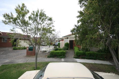 2-4 Cranstoun Ct, Thomson, VIC 3219