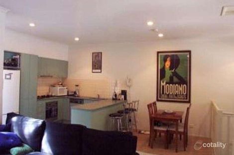Property photo of 8/162 Stockmans Way Kensington VIC 3031