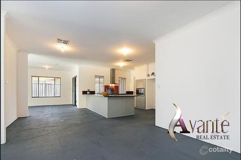 Property photo of 6 Delmar Avenue Harrisdale WA 6112