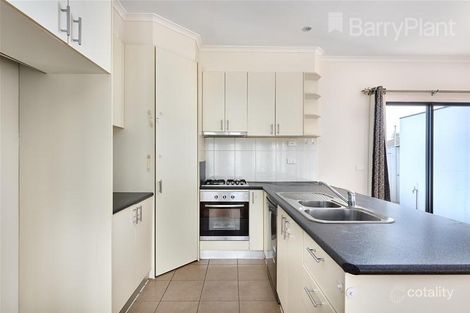 Property photo of 2/51 Ellt Crescent Noble Park VIC 3174