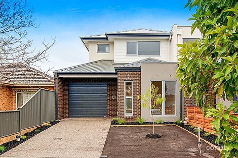 Property photo of 40 Cypress Avenue Brooklyn VIC 3012