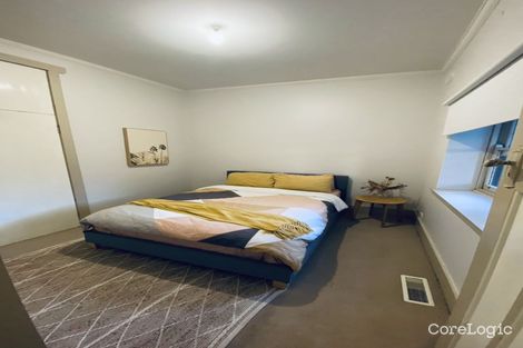 Property photo of 9 Prince Edward Avenue McKinnon VIC 3204