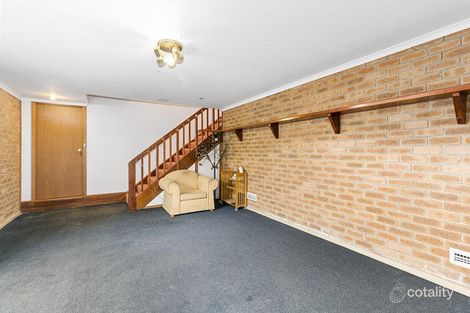 Property photo of 5 Donald Close Kilsyth VIC 3137