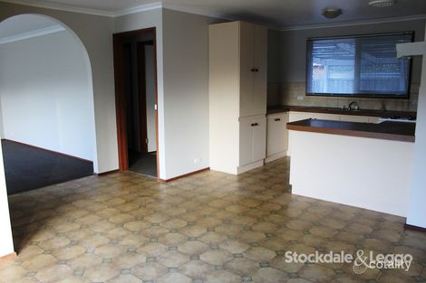 Property photo of 1/62 Racecourse Road Pakenham VIC 3810