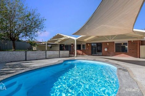 Property photo of 7 Thurburn Retreat Marangaroo WA 6064
