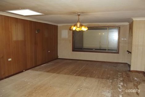 Property photo of 129 Willan Drive Cartwright NSW 2168