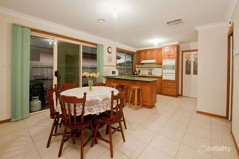 Property photo of 2 Ison Court Altona Meadows VIC 3028