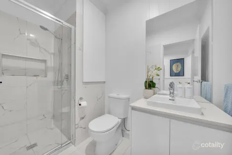 Property photo of 13 Landscape Boulevard Hampton Park VIC 3976