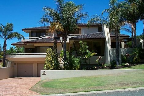 11 Dwyer St, Karrinyup, WA 6018