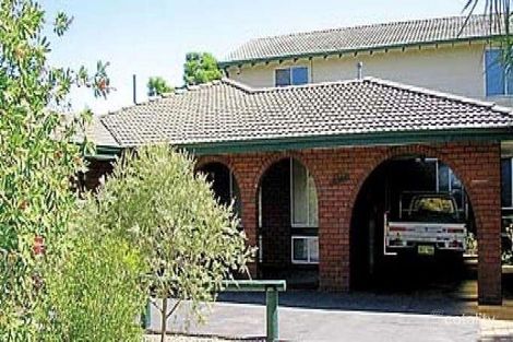 9 Petunia St, Kalamunda, WA 6076