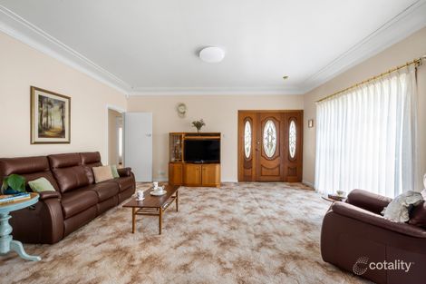 Property photo of 2 Billabong Avenue Dapto NSW 2530