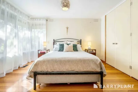 Property photo of 9 Graham Road Viewbank VIC 3084