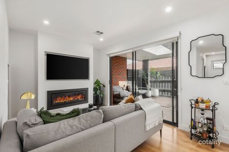 2/24 Manoon Rd, Clayton South, VIC 3169