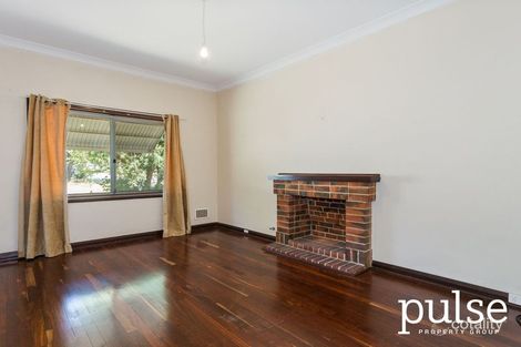 Property photo of 13 Wongan Avenue White Gum Valley WA 6162