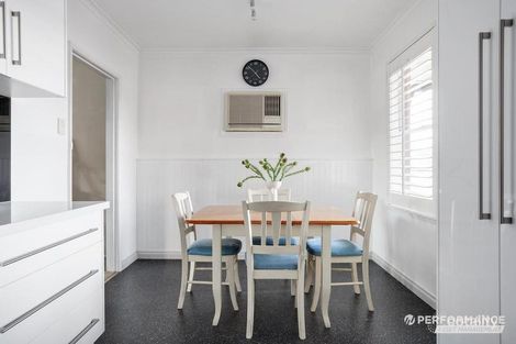 Property photo of 15 Eclipse Crescent Watsonia VIC 3087