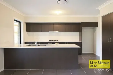 Property photo of 30 Yating Avenue Tallawong NSW 2762