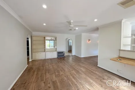 Property photo of 8 Bampton Way Warnbro WA 6169