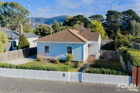 Property photo of 16 Constance Avenue Glenorchy TAS 7010