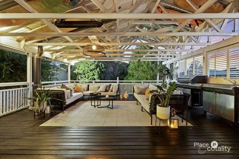 Property photo of 57 Saint Catherines Terrace Wynnum QLD 4178
