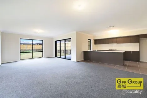 Property photo of 30 Yating Avenue Tallawong NSW 2762