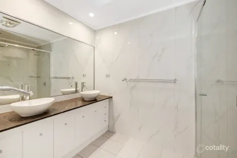 Property photo of 13 Miles Avenue Kelso QLD 4815