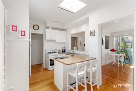 Property photo of 23 Banyule Road Rosanna VIC 3084