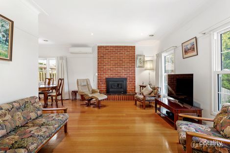 Property photo of 23 Banyule Road Rosanna VIC 3084