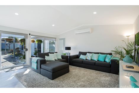 Property photo of 6 James Cook Court Tura Beach NSW 2548