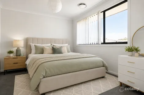 Property photo of 3 Crowley Boulevard Claymore NSW 2559