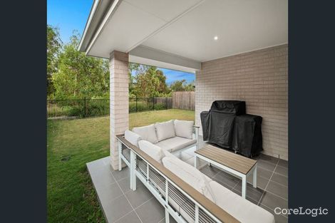 Property photo of 28 Sanctuary Place Upper Kedron QLD 4055