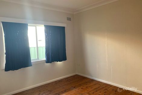 5 Kiandra Rd, Woonona, NSW 2517