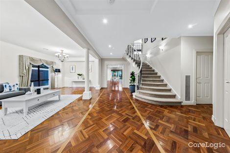 Property photo of 2 Treasury Place Taylors Hill VIC 3037