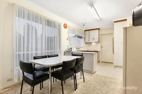 Property photo of 32 Ellad Close Vermont VIC 3133