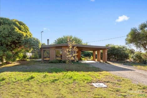 11 Simpson St, Oxley, VIC 3678