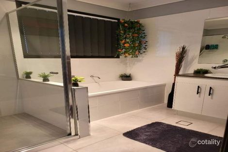 Property photo of 128 Daydream Crescent Springfield Lakes QLD 4300