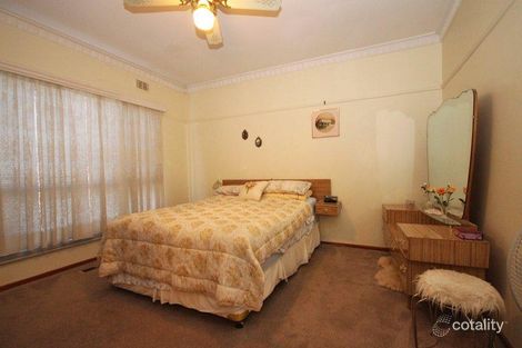 Property photo of 2 Iris Avenue Wendouree VIC 3355