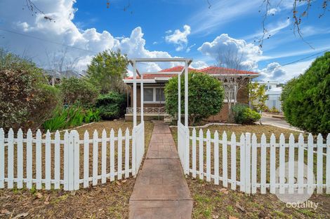 126 Grove St, Kooringal, NSW 2650